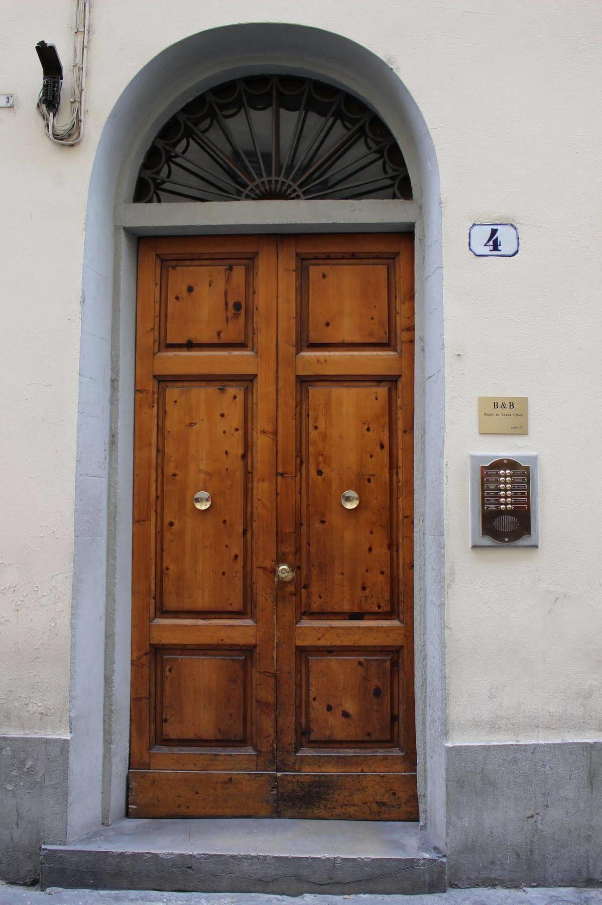 B & B Righi In Santa Croce Флоренция Экстерьер фото