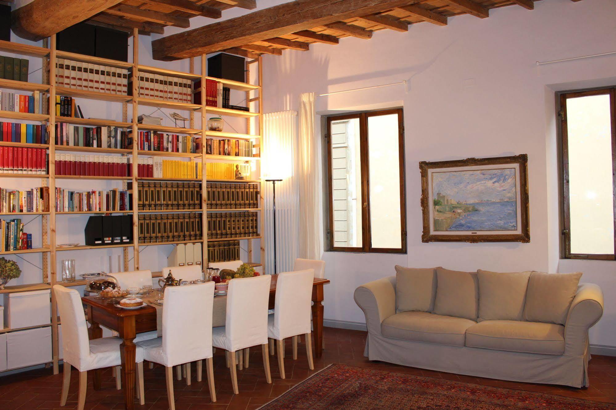 B & B Righi In Santa Croce Флоренция Экстерьер фото